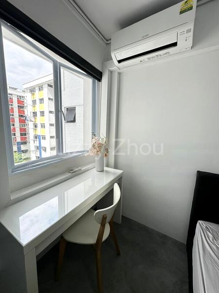 Jumbo HDB for Rent in  661 Yishun Avenue 4 - Image 1